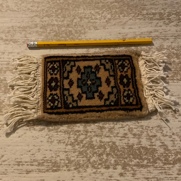 Vintage Miniature Rug - Picture 1 of 2